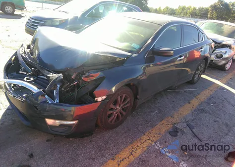 2015 Nissan Altima 2.5 S из США, поврежденный, VIN 1N4AL3AP4FC258463